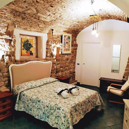 La Dolce Agogia Apartment Assisi Bagian luar foto
