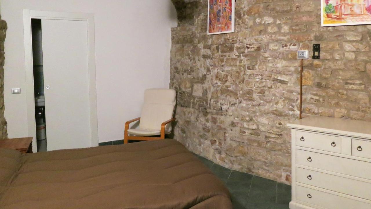 La Dolce Agogia Apartment Assisi Bagian luar foto